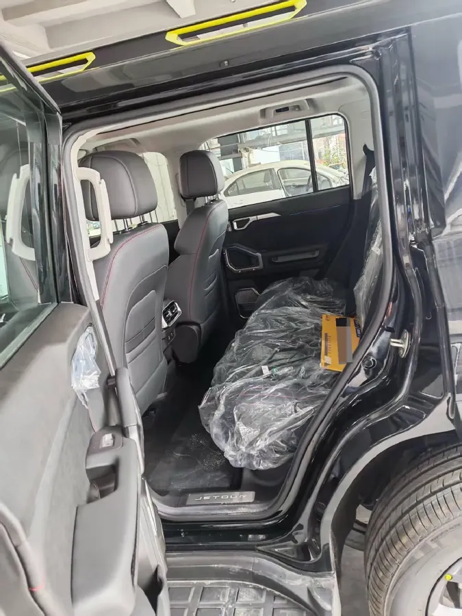 2024 Jetour ShanHai TravellerC-DM 1.5T 156HP L4 3DHT PHEV 26.7KWH,autocango,china used car exporter,china ev exporter,chinese used car exporter,chinese used ev exporter