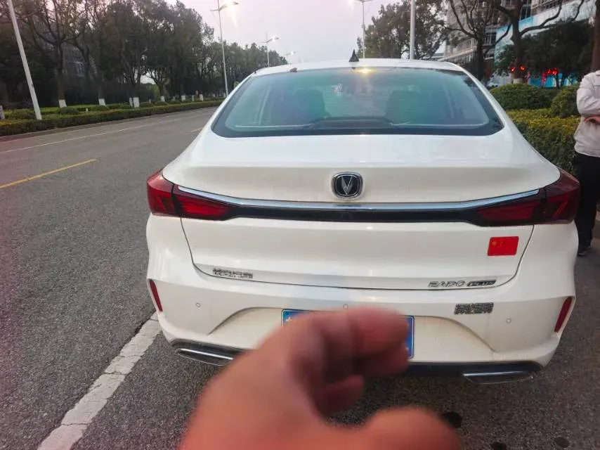 2020 ChangAn Eado 1.6L 128HP L4 5MT,autocango,china used car exporter,china ev exporter,chinese used car exporter,chinese used ev exporter