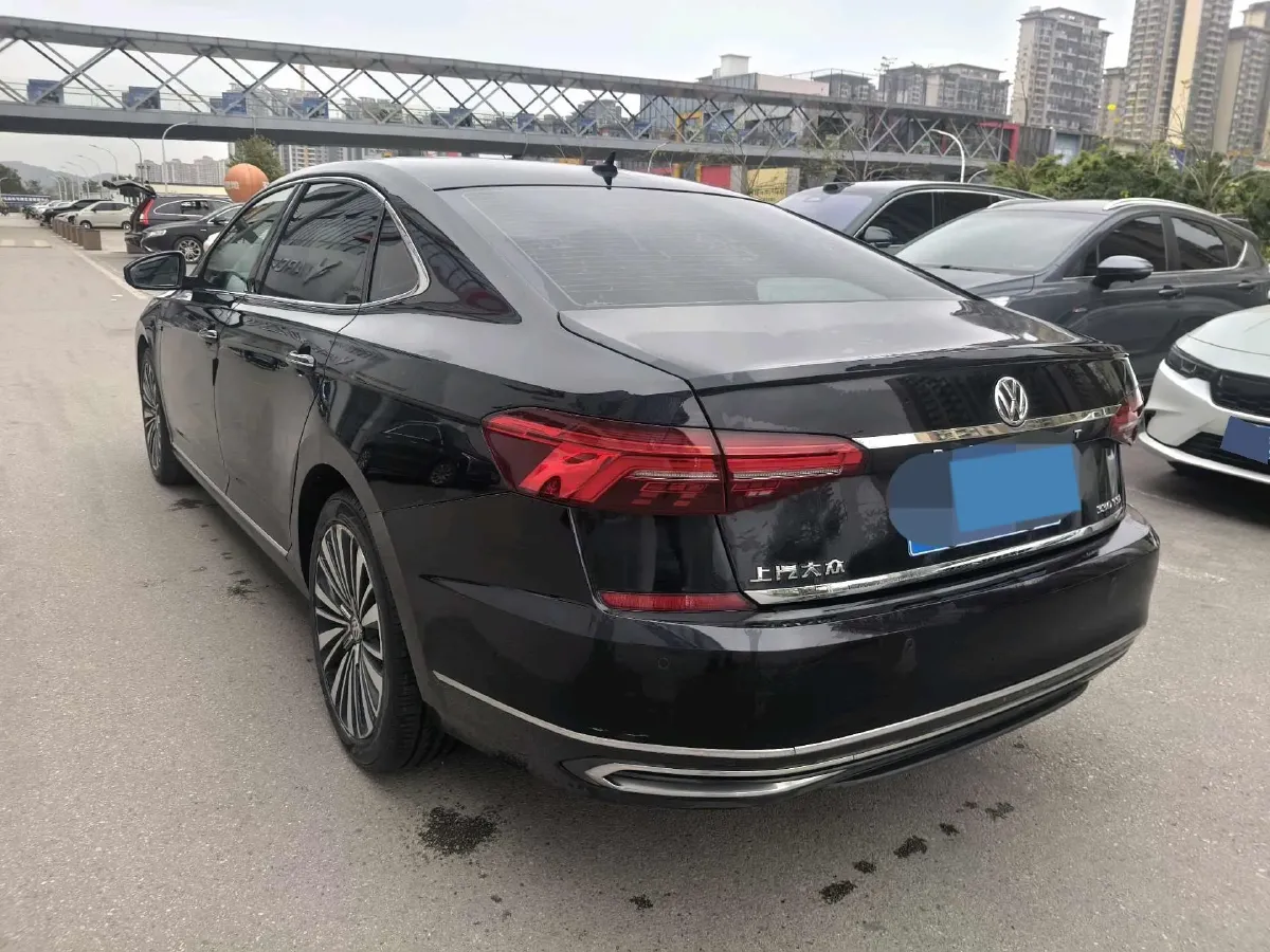 2020 Volkswagen Passat 2.0T 186HP L4 7DCT,autocango,china used car exporter,china ev exporter,chinese used car exporter,chinese used ev exporter