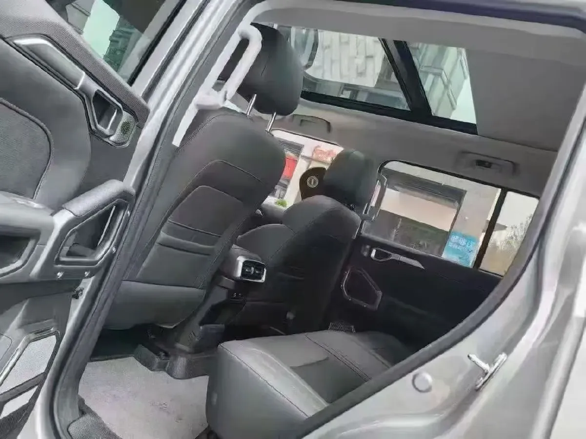 2023 Jetour Traveller 1.5T 184HP L4 7DCT,autocango,china used car exporter,china ev exporter,chinese used car exporter,chinese used ev exporter