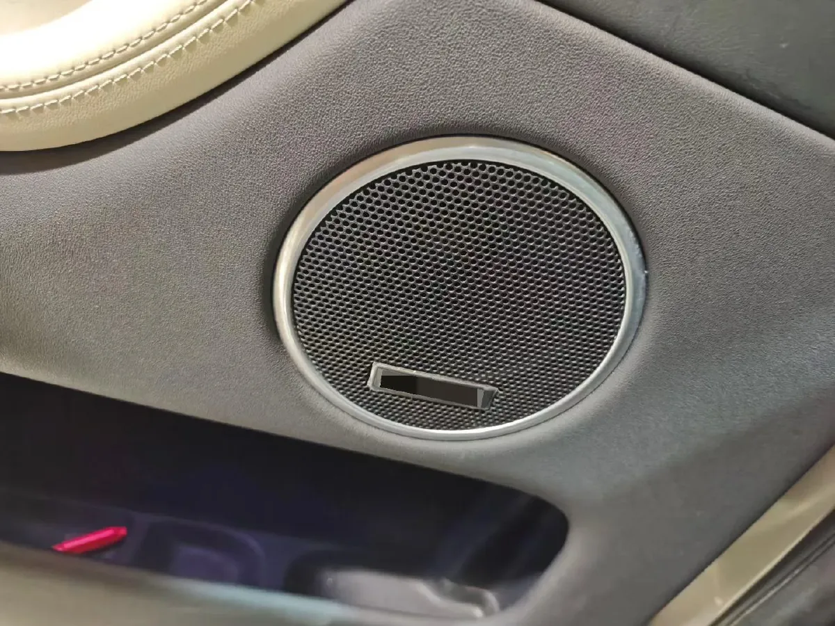 2021 Land Rover Discovery Sport 2.0T 249HP L4 9AT,autocango,china used car exporter,china ev exporter,chinese used car exporter,chinese used ev exporter