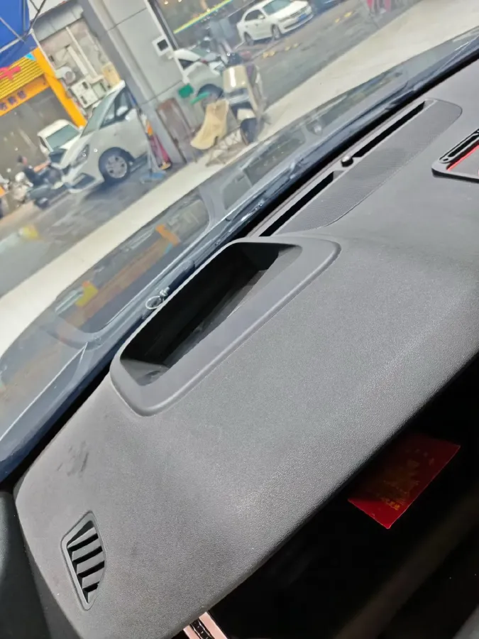 2021 Land Rover Discovery Sport 2.0T 249HP L4 9AT,autocango,china used car exporter,china ev exporter,chinese used car exporter,chinese used ev exporter