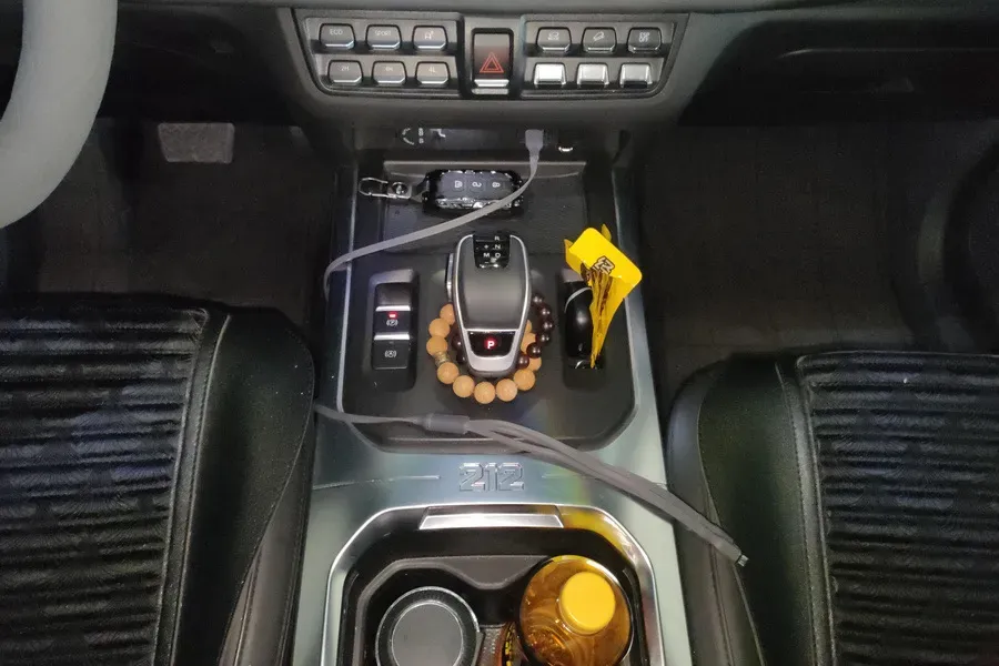 2024 212 212 T01 2.0T 252HP L4 8AT,autocango,china used car exporter,china ev exporter,chinese used car exporter,chinese used ev exporter