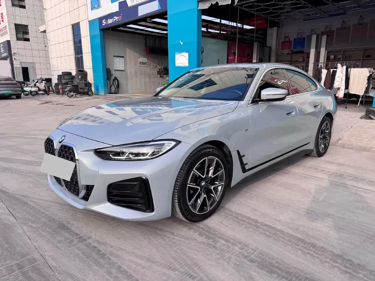 2022 BMW 8 Series 3.0T 333HP L6 8AT,autocango,china used car exporter,china ev exporter,chinese used car exporter,chinese used ev exporter