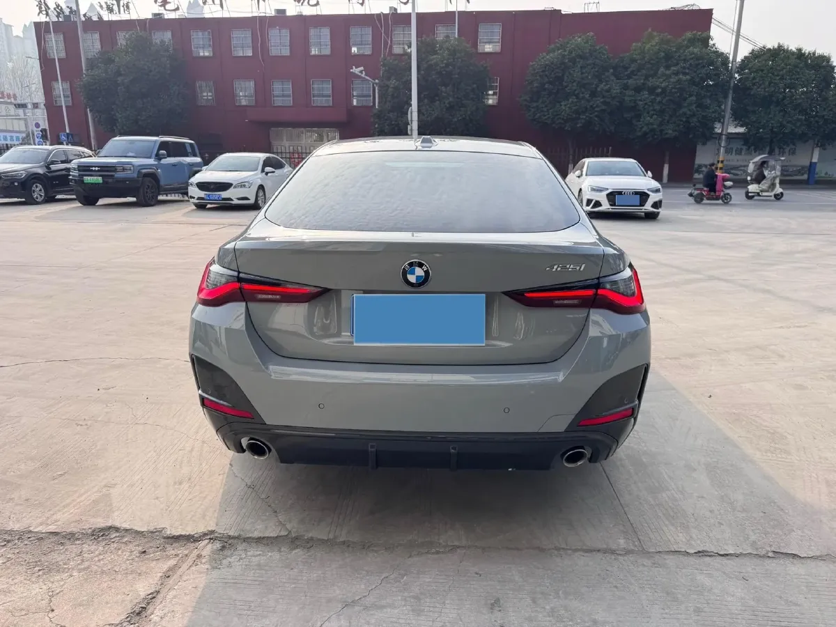 2022 BMW 8 Series 3.0T 333HP L6 8AT,autocango,china used car exporter,china ev exporter,chinese used car exporter,chinese used ev exporter