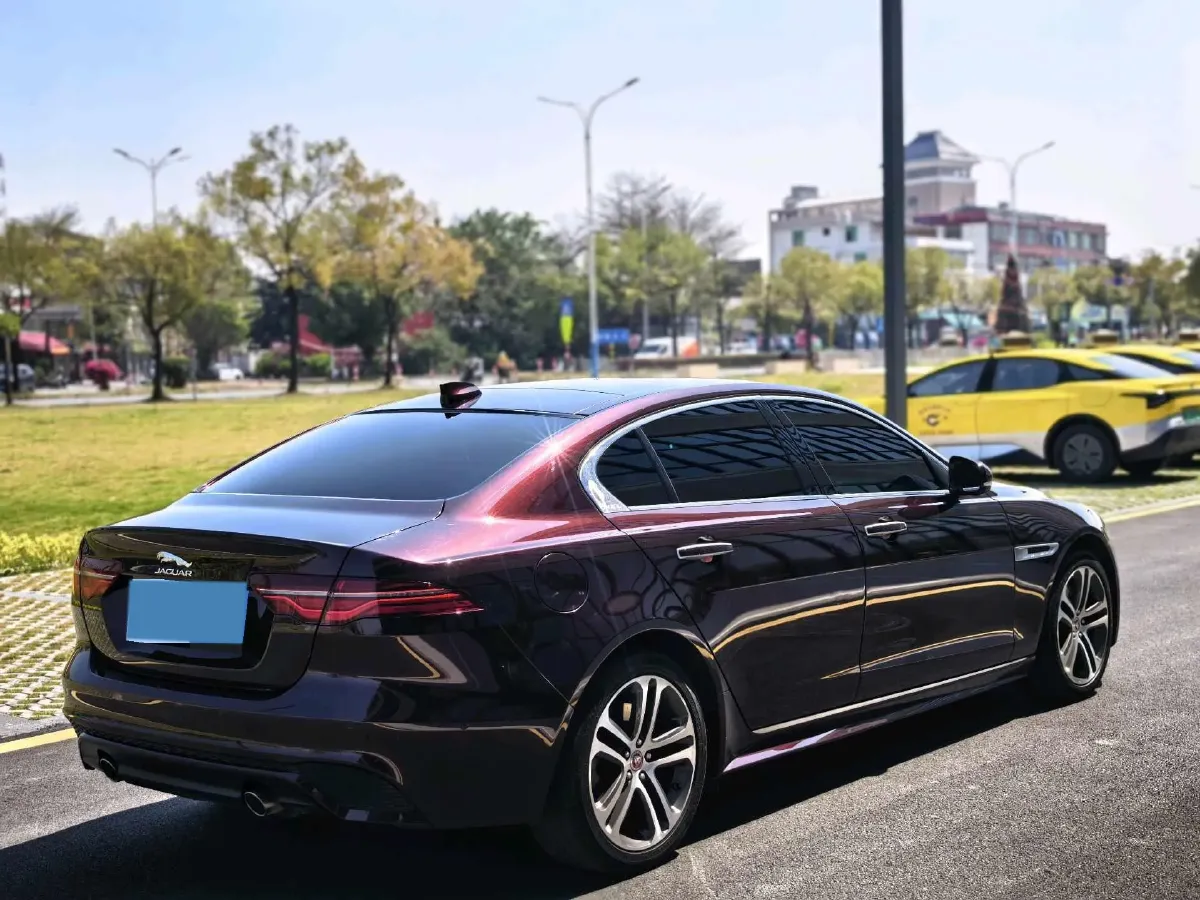 2020 Jaguar XEL 2.0T 200HP L4 8AT,autocango,china used car exporter,china ev exporter,chinese used car exporter,chinese used ev exporter