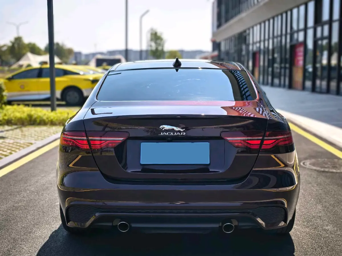 2020 Jaguar XEL 2.0T 200HP L4 8AT,autocango,china used car exporter,china ev exporter,chinese used car exporter,chinese used ev exporter