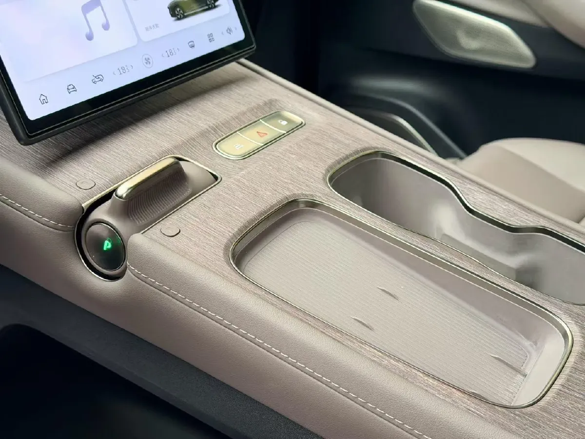 2022 NIO ES7 BEV 75KWH,autocango,china used car exporter,china ev exporter,chinese used car exporter,chinese used ev exporter