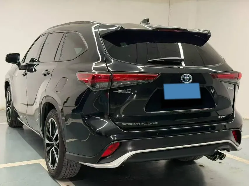 2023 Toyota Crown Kluger 2.5L 189HP L4 E-CVT Hybrid,autocango,china used car exporter,china ev exporter,chinese used car exporter,chinese used ev exporter