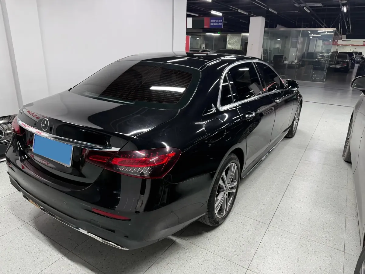 2023 Mercedes-Benz E Class 2.0T 197HP L4 9AT,autocango,china used car exporter,china ev exporter,chinese used car exporter,chinese used ev exporter