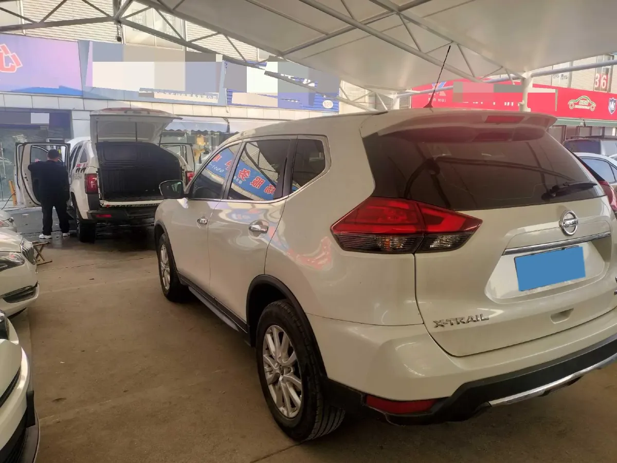 2020 Nissan X-Trail 2.0L 154HP L4 CVT,autocango,china used car exporter,china ev exporter,chinese used car exporter,chinese used ev exporter