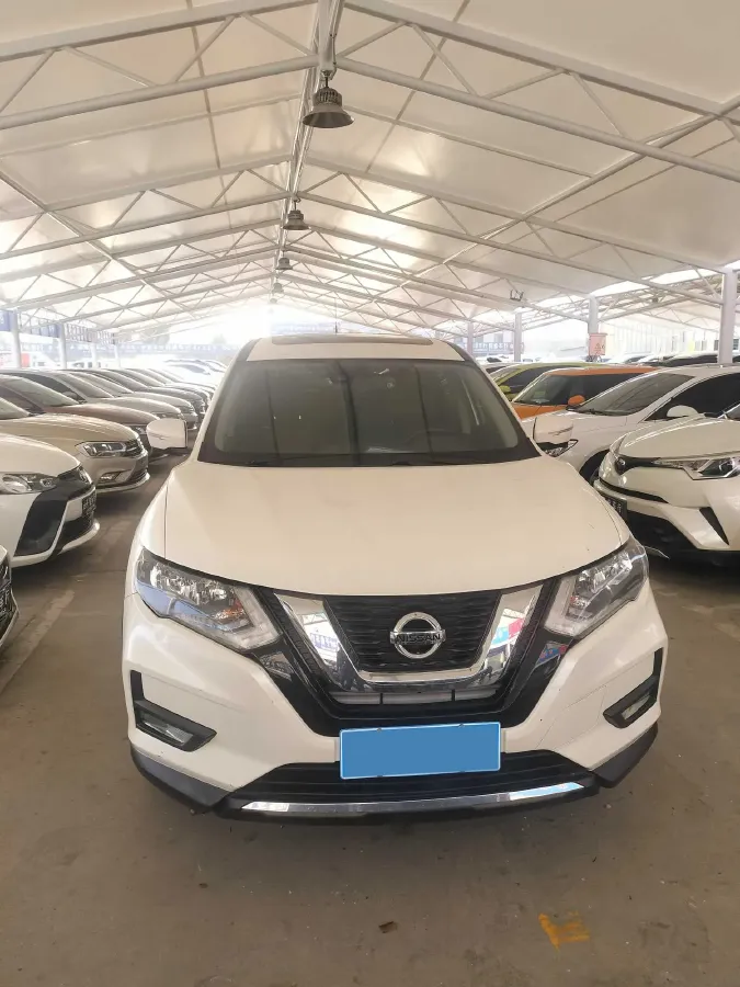 2020 Nissan X-Trail 2.0L 154HP L4 CVT,autocango,china used car exporter,china ev exporter,chinese used car exporter,chinese used ev exporter