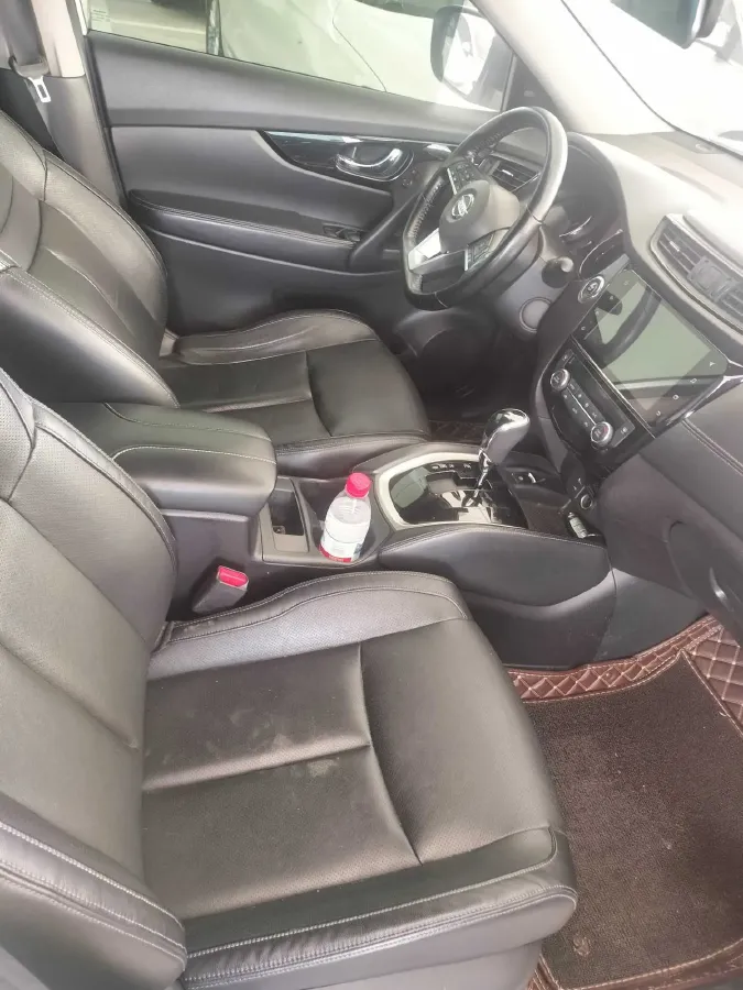 2020 Nissan X-Trail 2.0L 154HP L4 CVT,autocango,china used car exporter,china ev exporter,chinese used car exporter,chinese used ev exporter