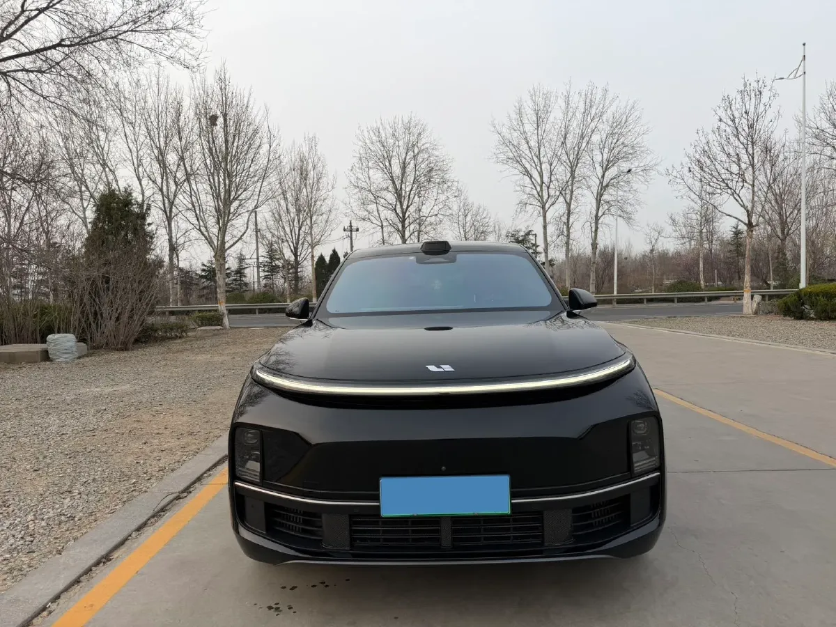 2022 Li L9 Range Extended 154HP REEV 42.6KWH,autocango,china used car exporter,china ev exporter,chinese used car exporter,chinese used ev exporter