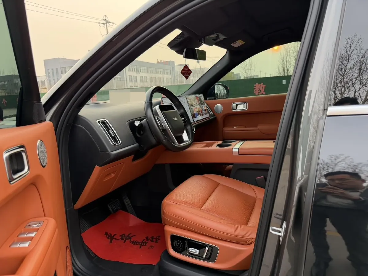 2022 Li L9 Range Extended 154HP REEV 42.6KWH,autocango,china used car exporter,china ev exporter,chinese used car exporter,chinese used ev exporter