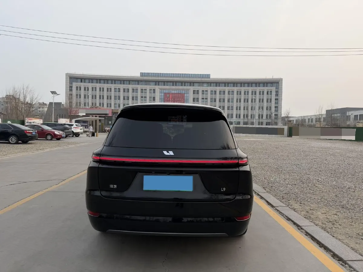 2022 Li L9 Range Extended 154HP REEV 42.6KWH,autocango,china used car exporter,china ev exporter,chinese used car exporter,chinese used ev exporter
