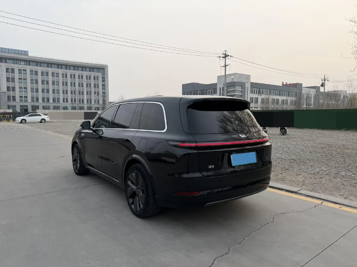 2022 Li L9 Range Extended 154HP REEV 42.6KWH,autocango,china used car exporter,china ev exporter,chinese used car exporter,chinese used ev exporter