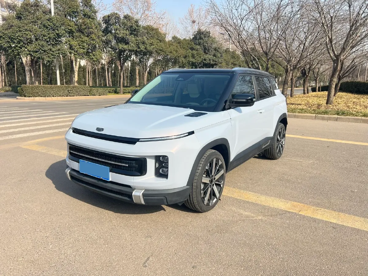 2023 Geely ICON 1.5T 181HP L4 7DCT,autocango,china used car exporter,china ev exporter,chinese used car exporter,chinese used ev exporter