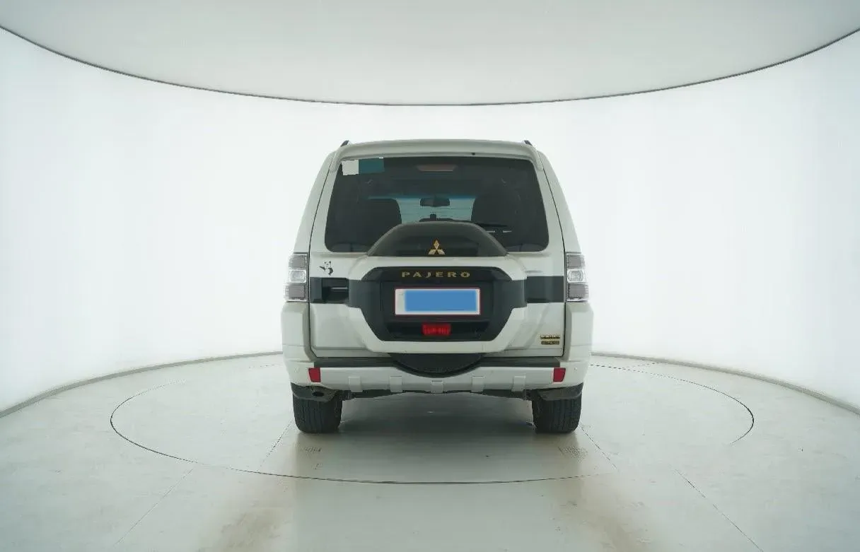 2017 Honda Jade 1.8L 141HP L4 5AT,autocango,china used car exporter,china ev exporter,chinese used car exporter,chinese used ev exporter