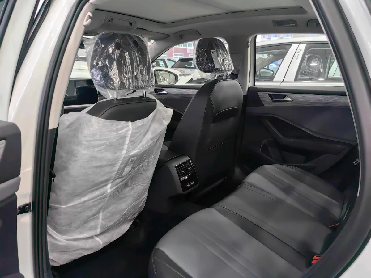 2026 Volkswagen Sagitar 1.5T 160HP L4 7DCT,autocango,china used car exporter,china ev exporter,chinese used car exporter,chinese used ev exporter