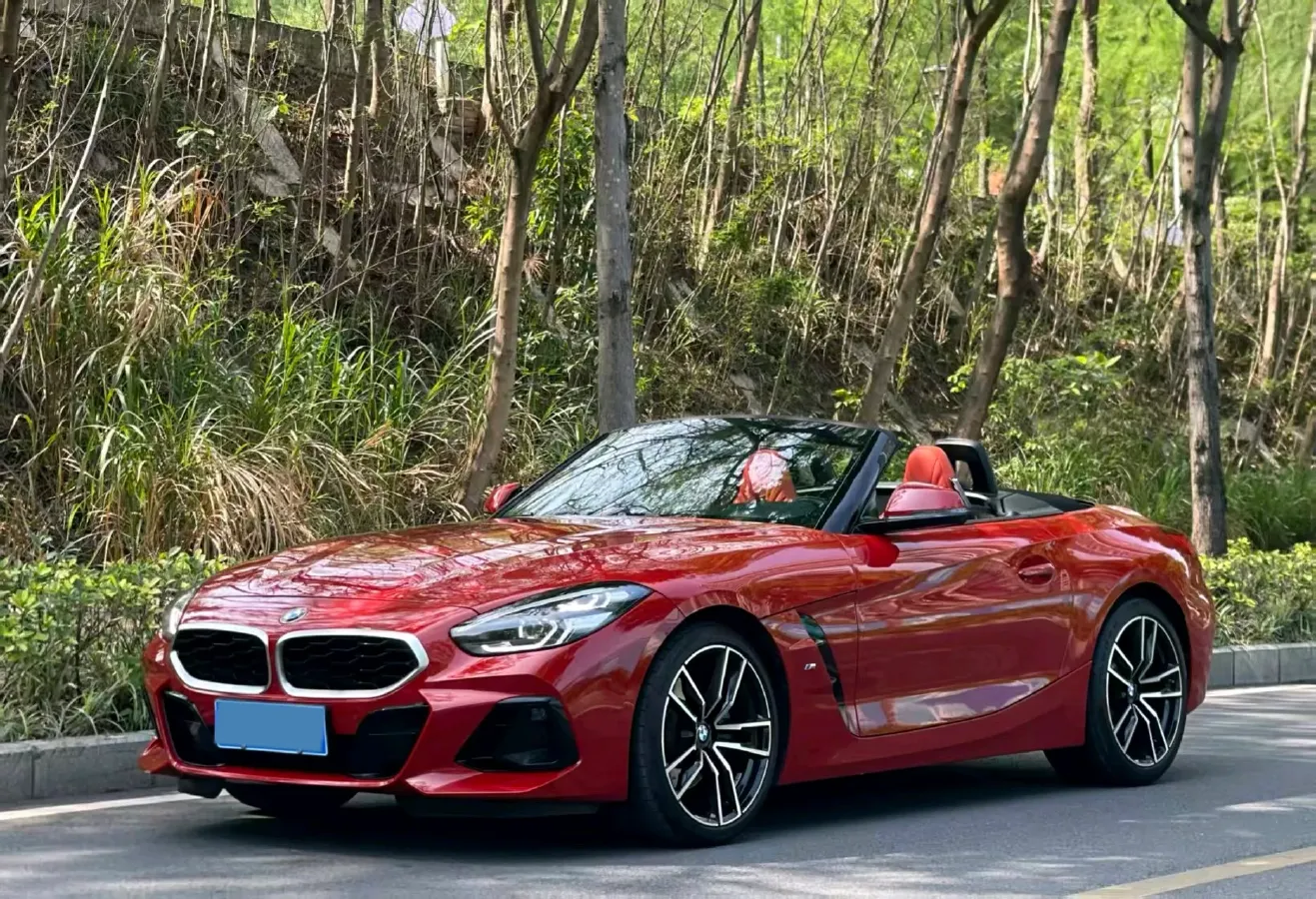 2022 BMW Z4 2.0T 197HP L4 8AT,autocango,china used car exporter,china ev exporter,chinese used car exporter,chinese used ev exporter
