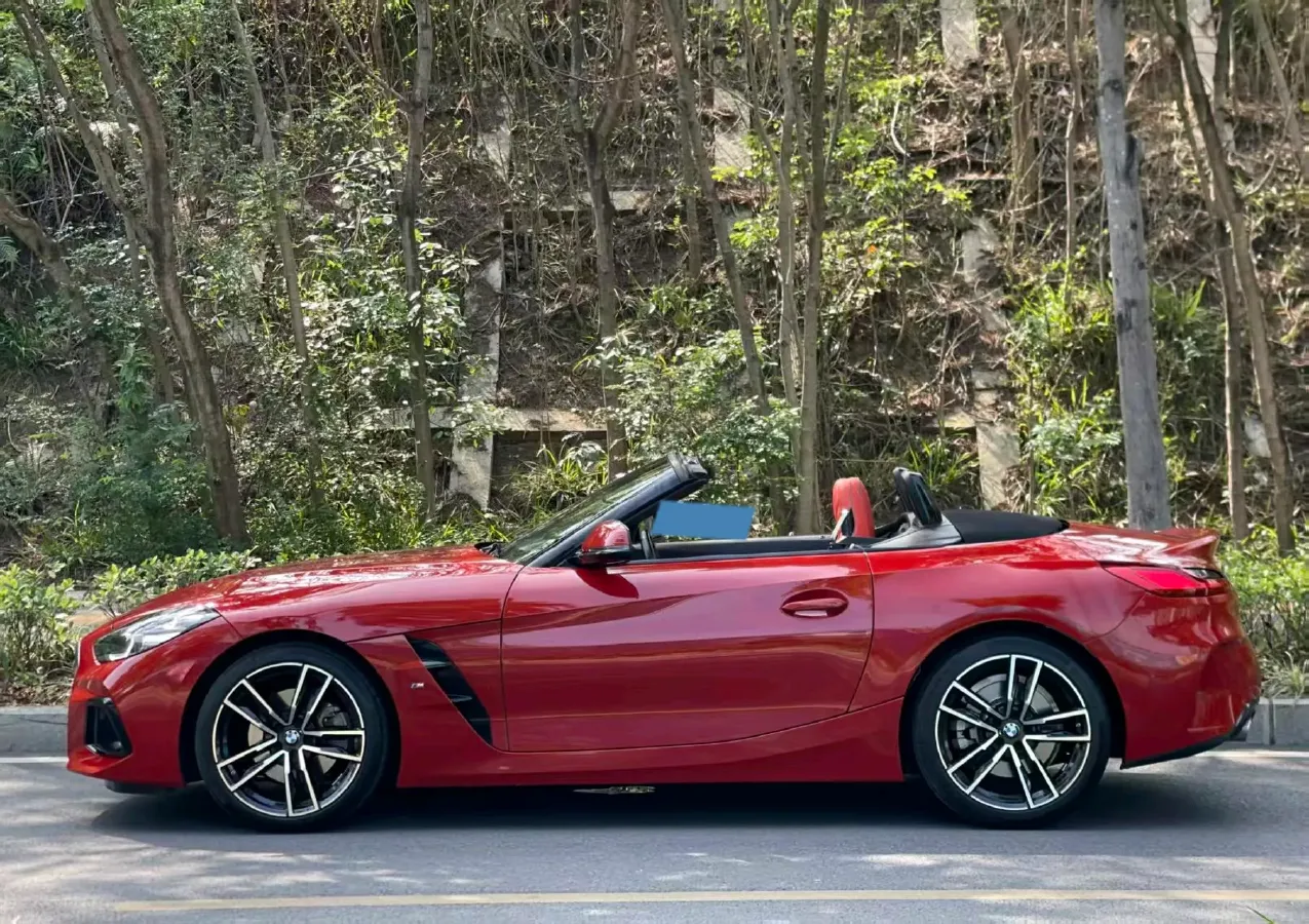 2022 BMW Z4 2.0T 197HP L4 8AT,autocango,china used car exporter,china ev exporter,chinese used car exporter,chinese used ev exporter