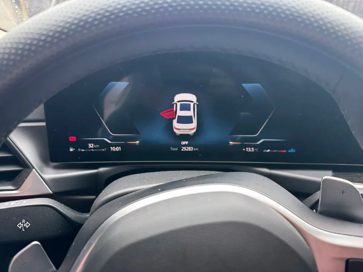 2024 BMW 3 Series 2.0T 184HP L4 8AT,autocango,china used car exporter,china ev exporter,chinese used car exporter,chinese used ev exporter