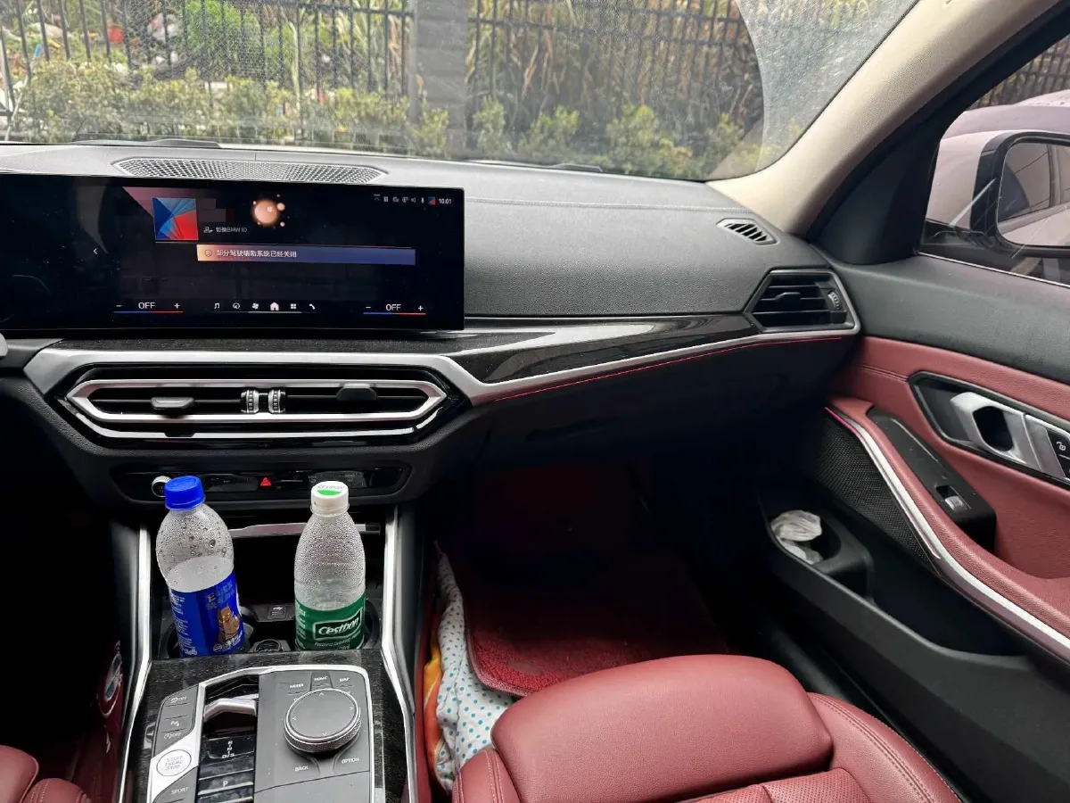 2024 BMW 3 Series 2.0T 184HP L4 8AT,autocango,china used car exporter,china ev exporter,chinese used car exporter,chinese used ev exporter