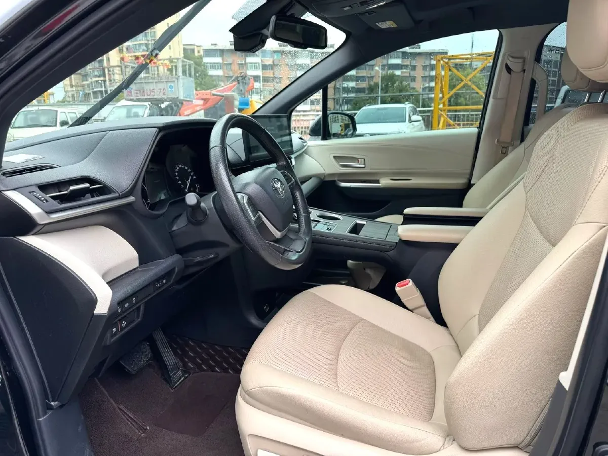 2021 Toyota Sienna 2.5L 192HP L4 E-CVT Hybrid,autocango,china used car exporter,china ev exporter,chinese used car exporter,chinese used ev exporter