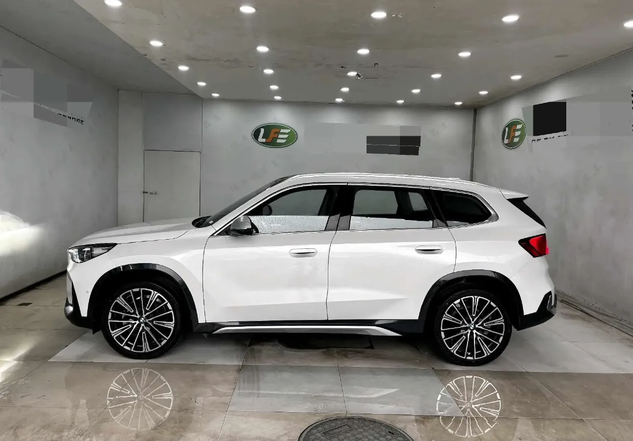 2024 BMW X1 2.0T 204HP L4 7DCT,autocango,china used car exporter,china ev exporter,chinese used car exporter,chinese used ev exporter