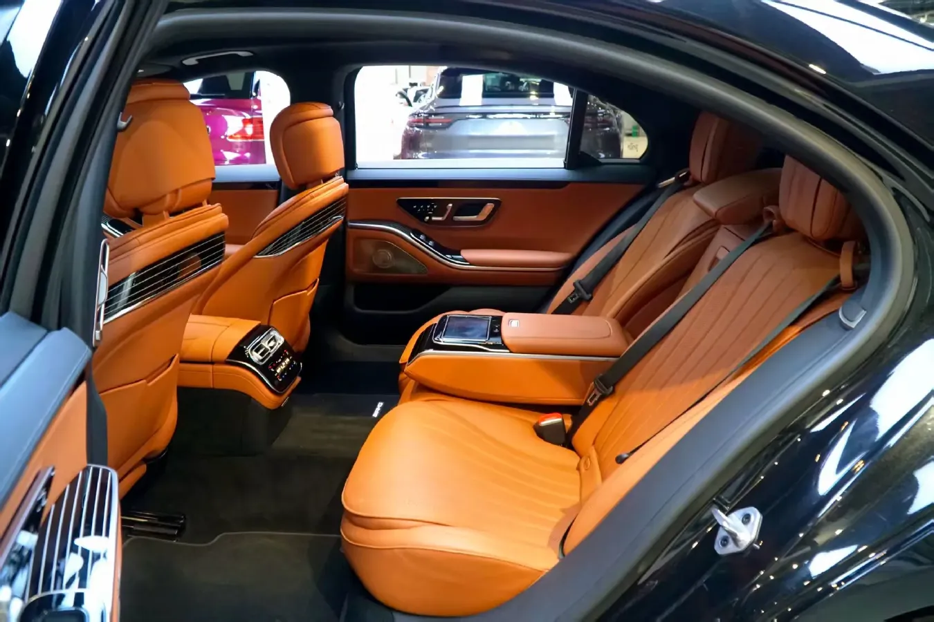 2022 Mercedes-Benz S Class 2.5T 367HP L6 9AT,autocango,china used car exporter,china ev exporter,chinese used car exporter,chinese used ev exporter