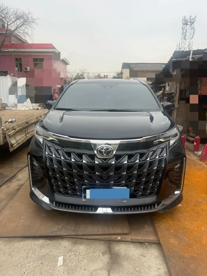 2024 Toyota Granvia 2.5L 189HP L4 E-CVT Hybrid,autocango,china used car exporter,china ev exporter,chinese used car exporter,chinese used ev exporter