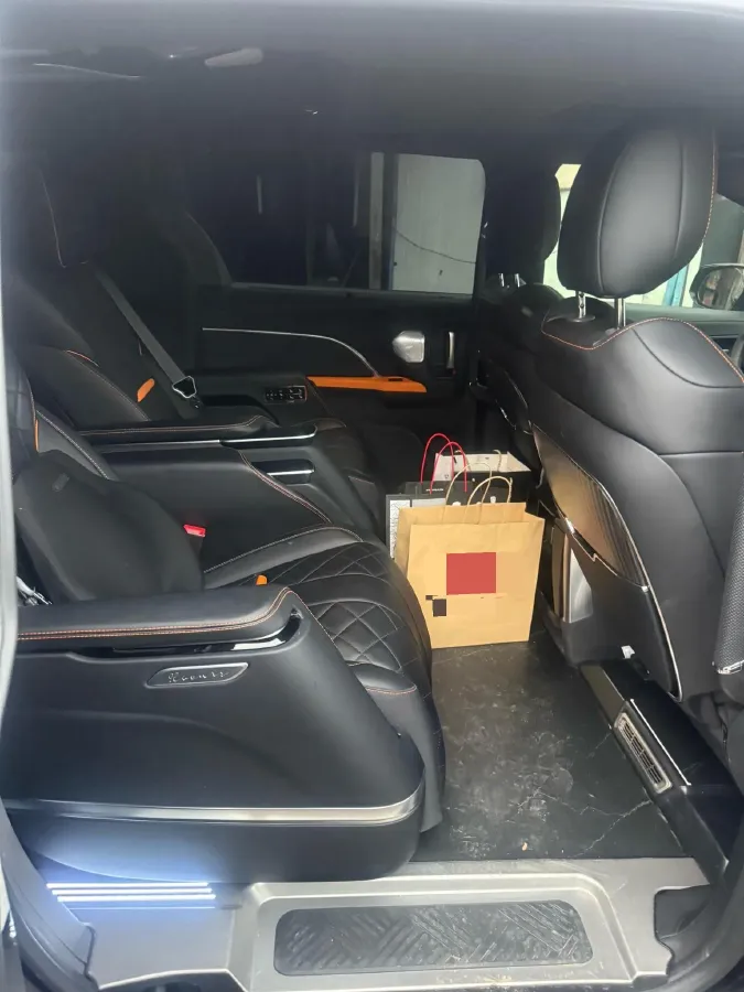 2024 Toyota Granvia 2.5L 189HP L4 E-CVT Hybrid,autocango,china used car exporter,china ev exporter,chinese used car exporter,chinese used ev exporter