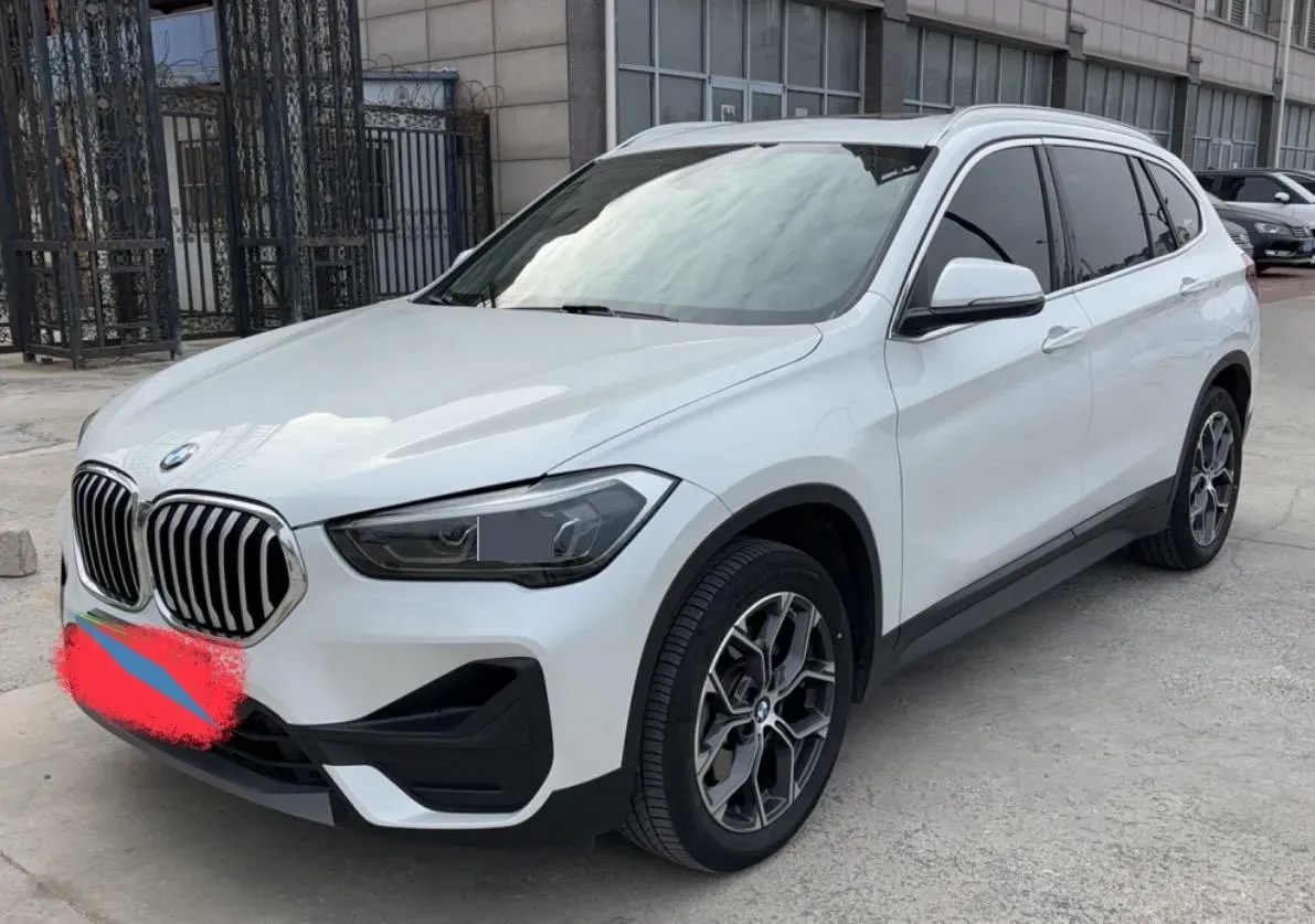2021 BMW X1 2.0T 192HP L4 7DCT,autocango,china used car exporter,china ev exporter,chinese used car exporter,chinese used ev exporter