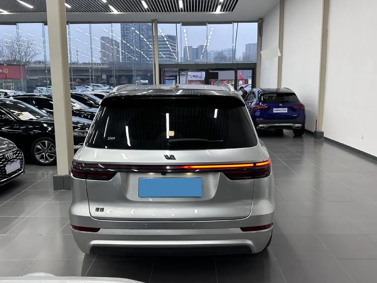 2020 Li ONE Range Extended 131HP REEV 40.5KWH,autocango,china used car exporter,china ev exporter,chinese used car exporter,chinese used ev exporter