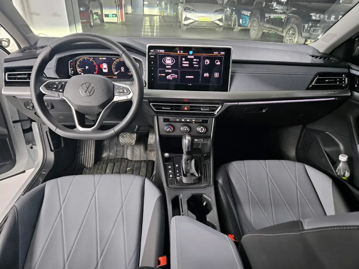 2024 Volkswagen Lavida 1.5L 110HP L4 6AT,autocango,china used car exporter,china ev exporter,chinese used car exporter,chinese used ev exporter