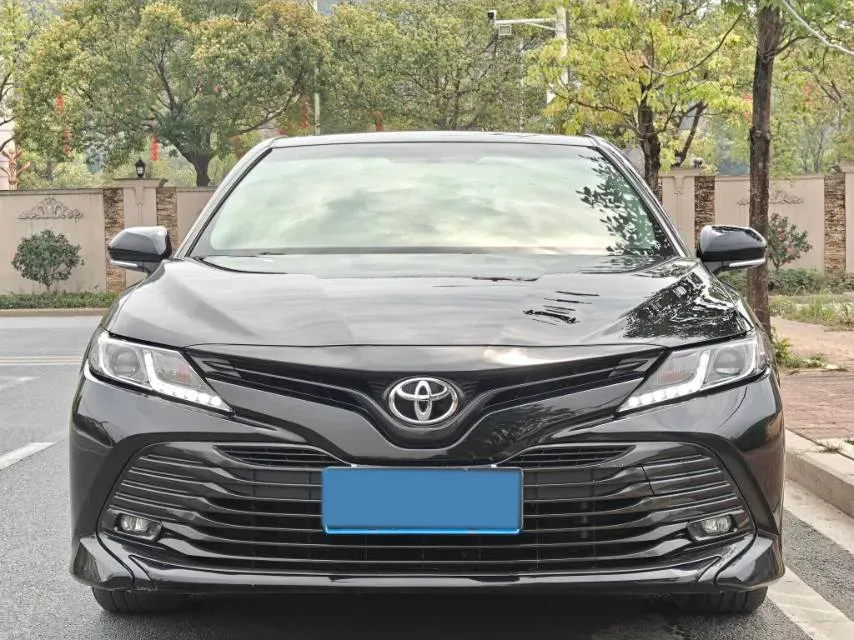 2019 Toyota Camry 2.0L 178HP L4 CVT,autocango,china used car exporter,china ev exporter,chinese used car exporter,chinese used ev exporter