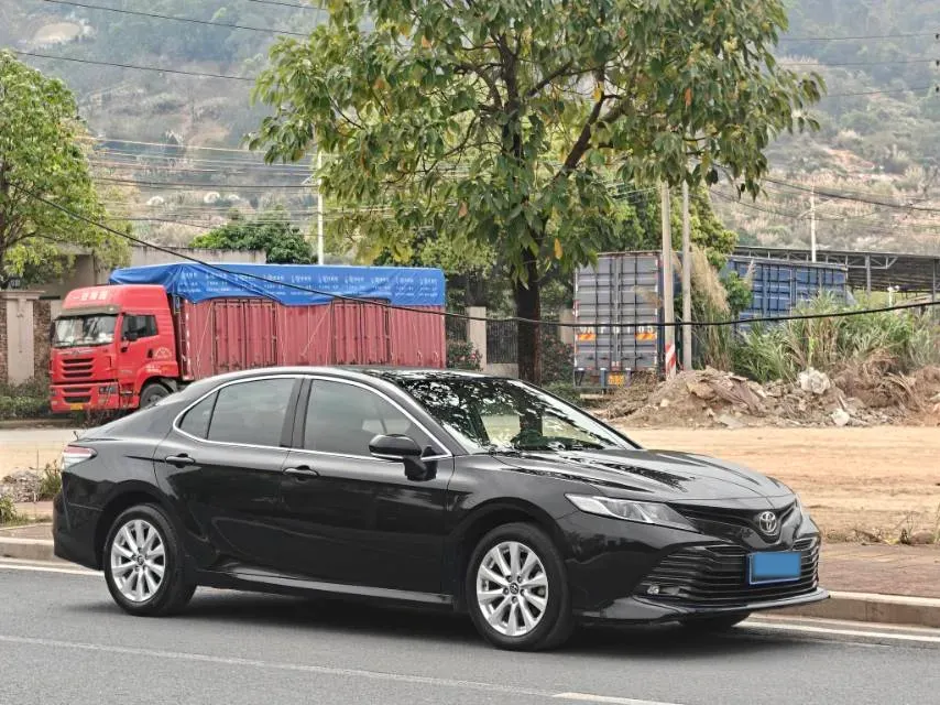 2019 Toyota Camry 2.0L 178HP L4 CVT,autocango,china used car exporter,china ev exporter,chinese used car exporter,chinese used ev exporter
