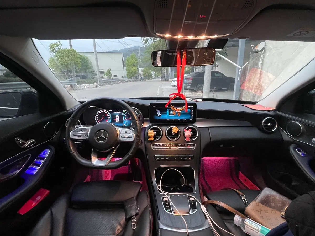 2021 Mercedes-Benz C Class 1.5T 156HP L4 9AT,autocango,china used car exporter,china ev exporter,chinese used car exporter,chinese used ev exporter