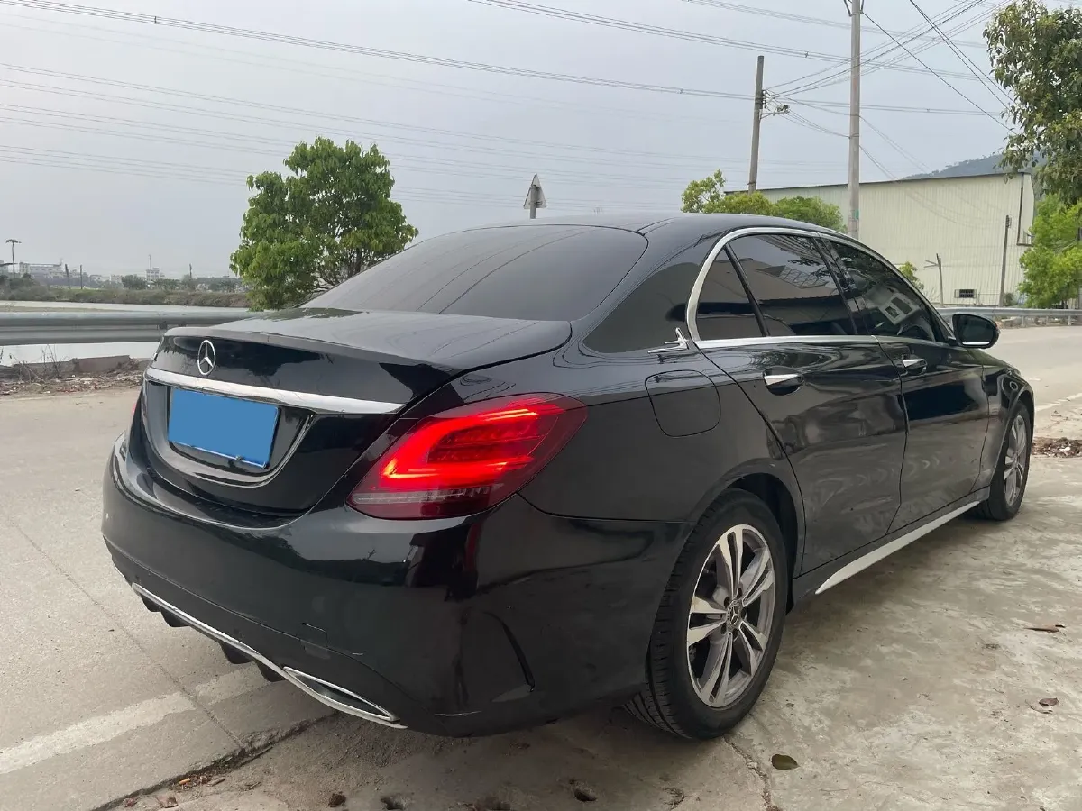 2021 Mercedes-Benz C Class 1.5T 156HP L4 9AT,autocango,china used car exporter,china ev exporter,chinese used car exporter,chinese used ev exporter