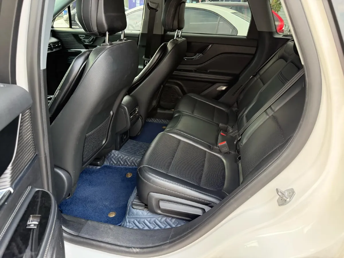 2021 Lincoln Corsair 2.0T 245HP L4 8AT,autocango,china used car exporter,china ev exporter,chinese used car exporter,chinese used ev exporter