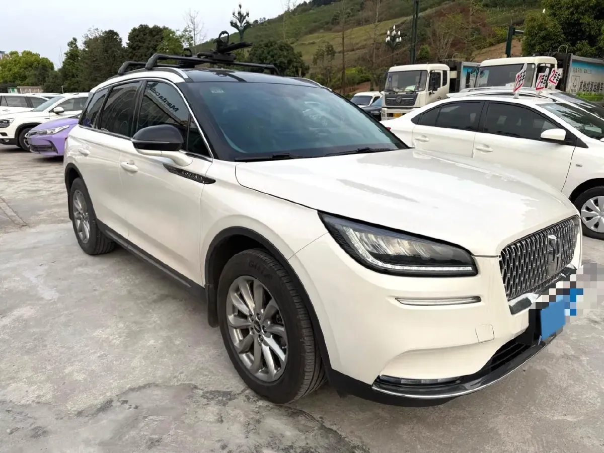 2021 Lincoln Corsair 2.0T 245HP L4 8AT,autocango,china used car exporter,china ev exporter,chinese used car exporter,chinese used ev exporter