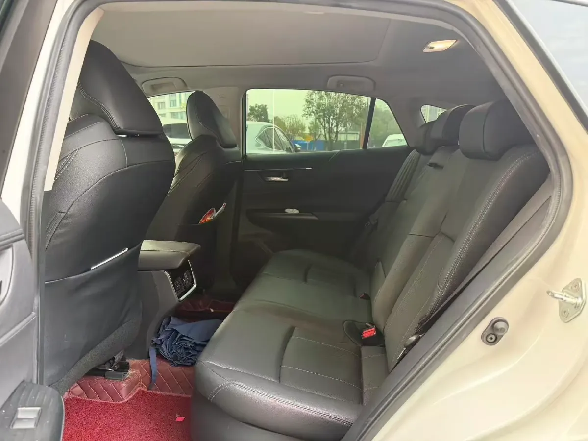 2022 Toyota Harrier 2.5L 178HP L4 E-CVT Hybrid,autocango,china used car exporter,china ev exporter,chinese used car exporter,chinese used ev exporter