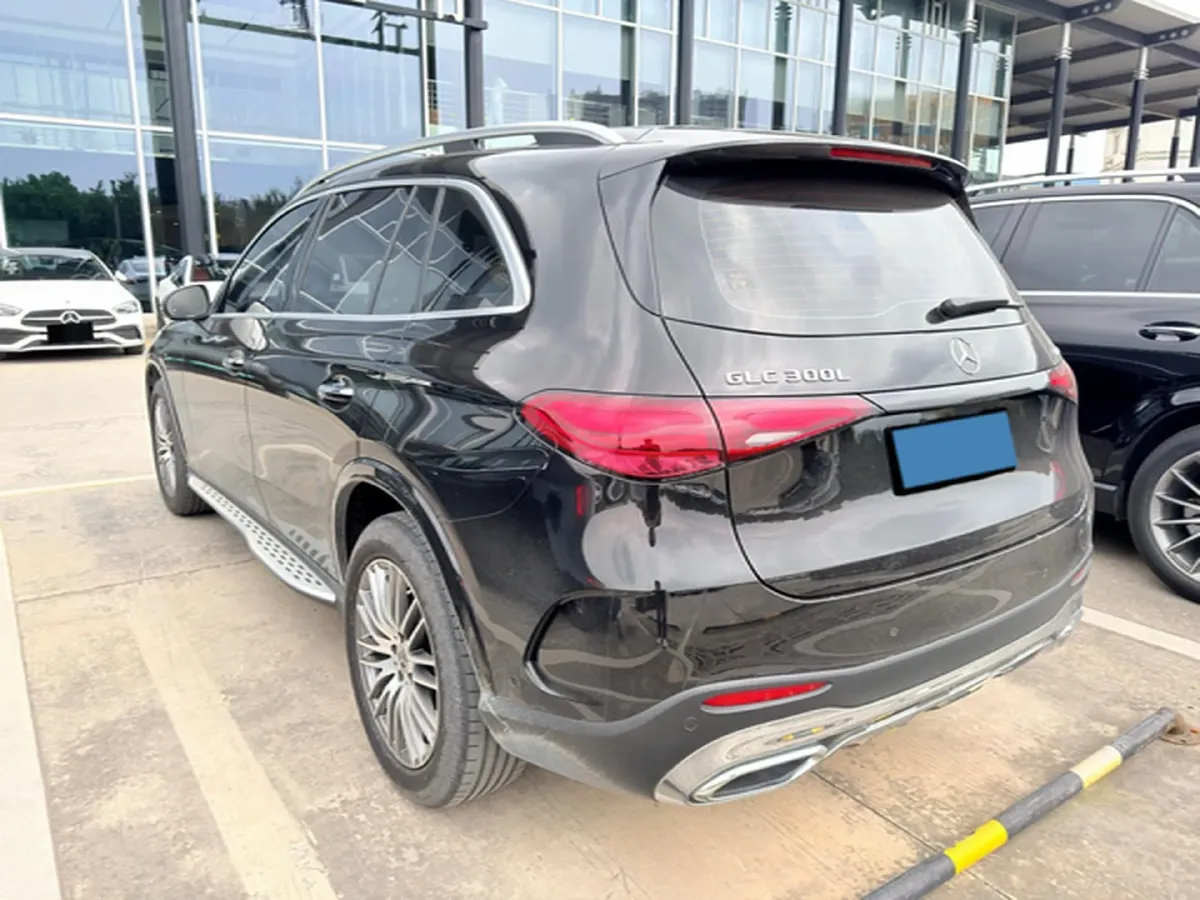 2024 Mercedes-Benz GLC Class 2.0T 258HP L4 9AT,autocango,china used car exporter,china ev exporter,chinese used car exporter,chinese used ev exporter