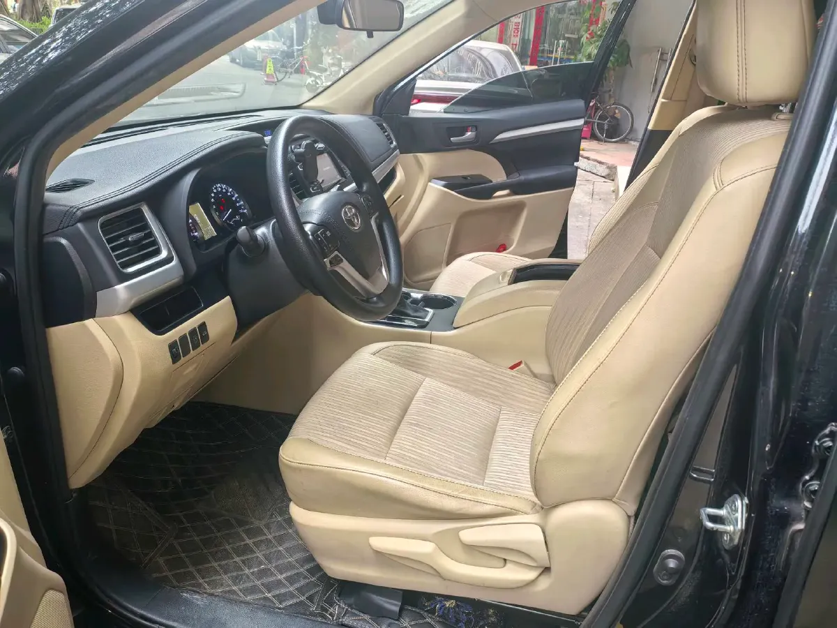 2021 Toyota Highlander 2.0T 220HP L4 6AT,autocango,china used car exporter,china ev exporter,chinese used car exporter,chinese used ev exporter