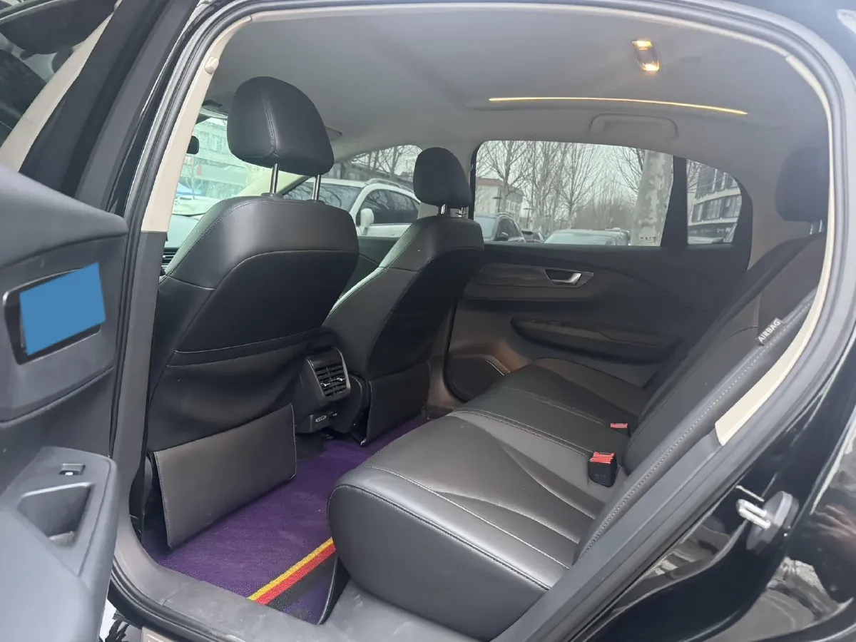 2022 HongQi E-QM5 BEV 54KWH,autocango,china used car exporter,china ev exporter,chinese used car exporter,chinese used ev exporter