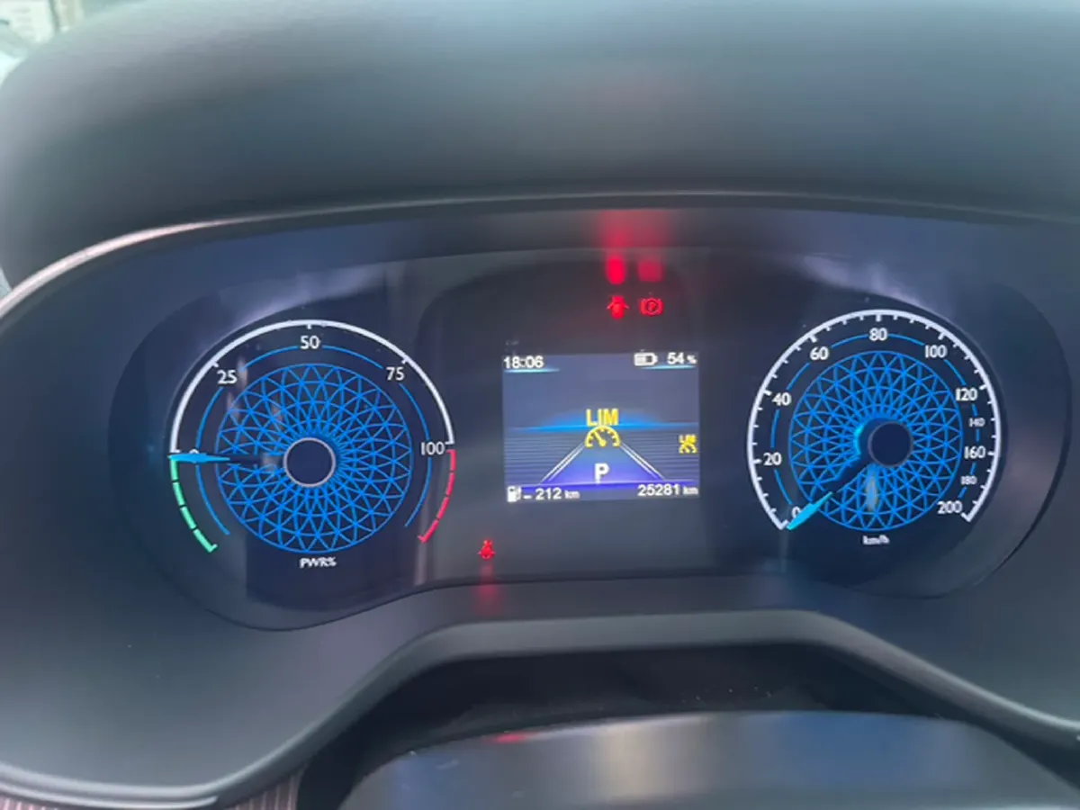 2022 HongQi E-QM5 BEV 54KWH,autocango,china used car exporter,china ev exporter,chinese used car exporter,chinese used ev exporter