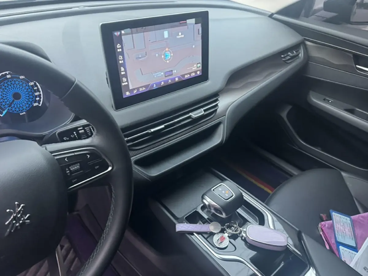 2022 HongQi E-QM5 BEV 54KWH,autocango,china used car exporter,china ev exporter,chinese used car exporter,chinese used ev exporter