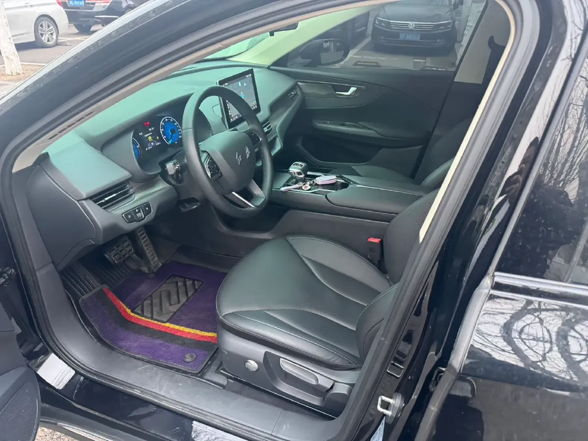 2022 HongQi E-QM5 BEV 54KWH,autocango,china used car exporter,china ev exporter,chinese used car exporter,chinese used ev exporter