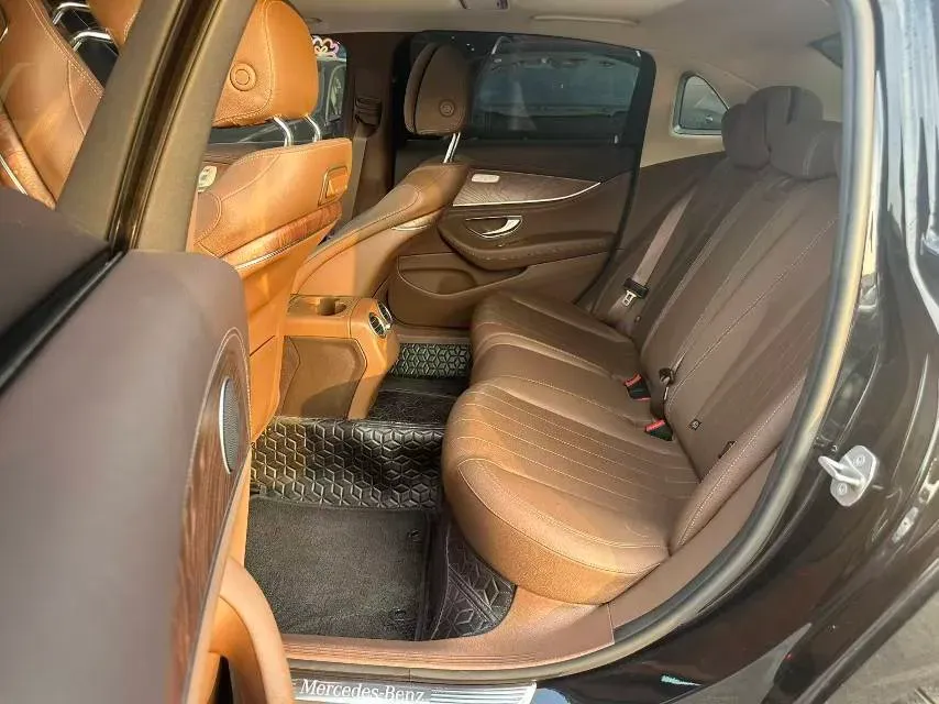 2020 Mercedes-Benz E Class 2.0T 258HP L4 9AT,autocango,china used car exporter,china ev exporter,chinese used car exporter,chinese used ev exporter